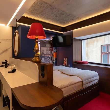 !Fest Hotel Rynok Square Lemberg Exterior foto