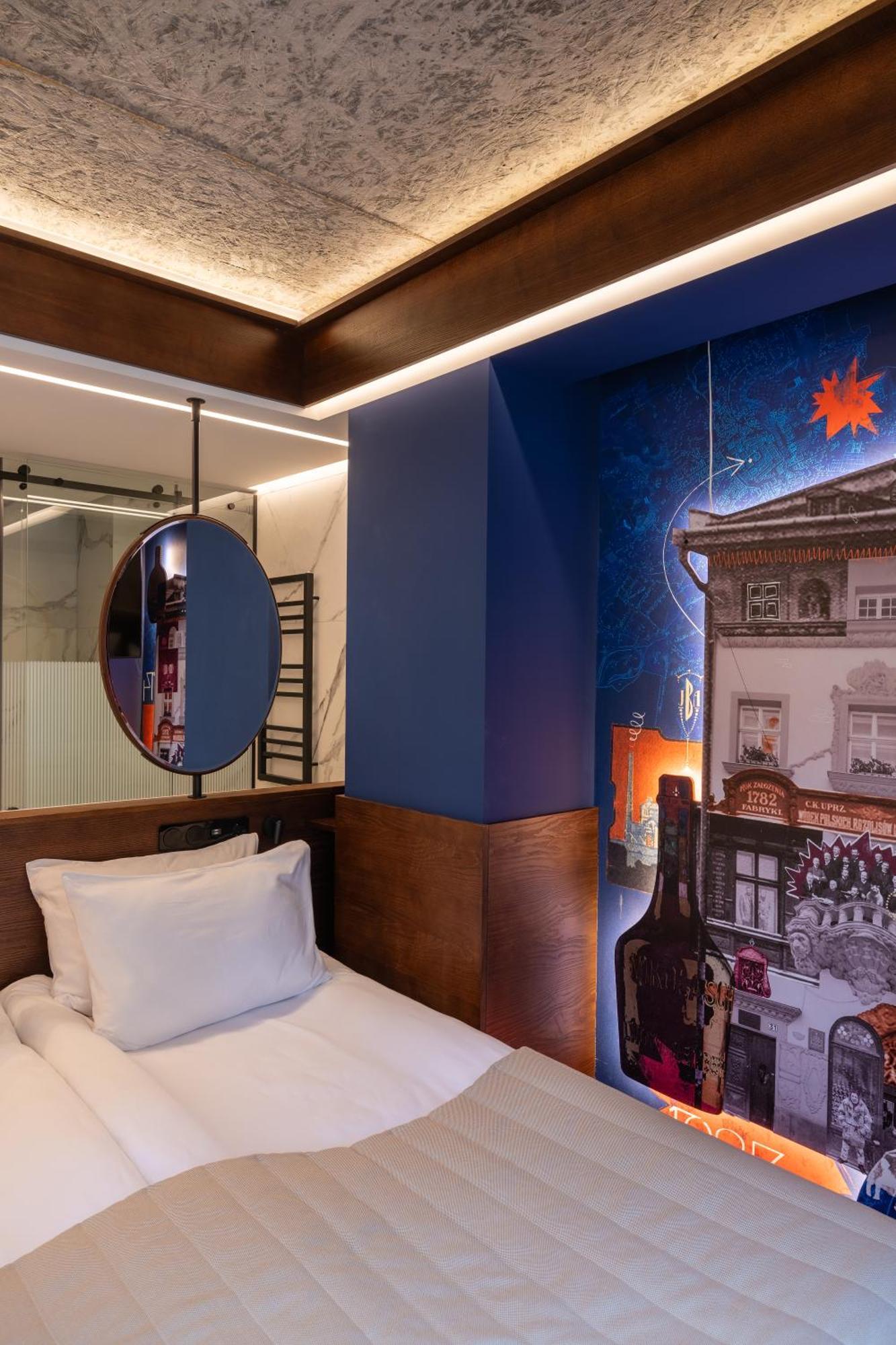 !Fest Hotel Rynok Square Lemberg Exterior foto